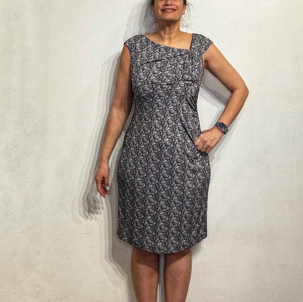 Dressbarn Black Floral Midi Dress Sz 10